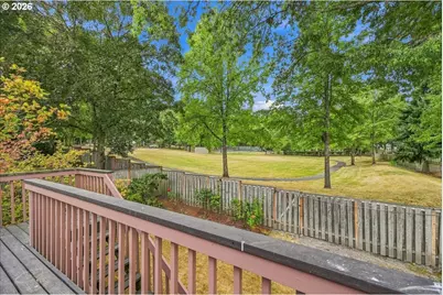 7525 SW Hillcrest Pl, Beaverton, OR 97008 - Photo 41