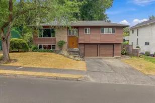 7525 SW Hillcrest Pl, Beaverton, OR 97008 - Photo 33