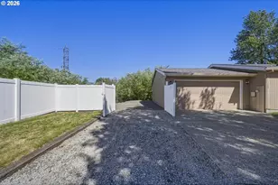 3065 NE Egret Ct, Fairview, OR 97024 - Photo 41