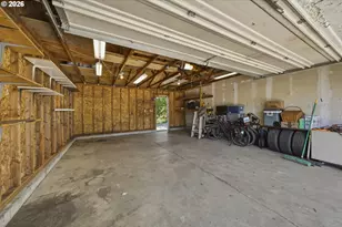 3065 NE Egret Ct, Fairview, OR 97024 - Photo 43