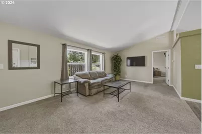 3065 NE Egret Ct, Fairview, OR 97024 - Photo 9