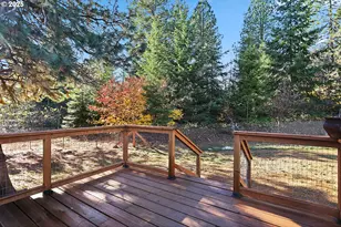 476 Sleepy Hollow Rd, Lyle, WA 98635 - Photo 3