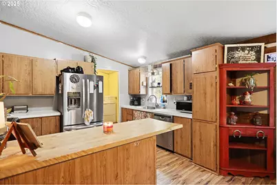 476 Sleepy Hollow Rd, Lyle, WA 98635 - Photo 5