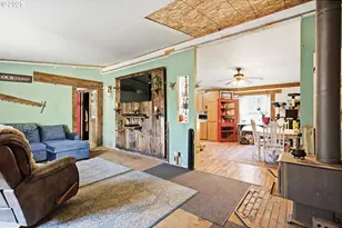 476 Sleepy Hollow Rd, Lyle, WA 98635 - Photo 11