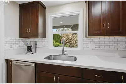 4620 SW 183rd Ct, Beaverton, OR 97078 - Photo 9