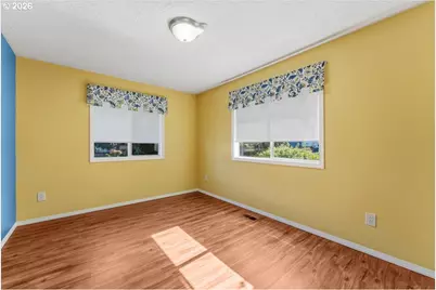 527 NE 25th Ct, Hillsboro, OR 97124 - Photo 27