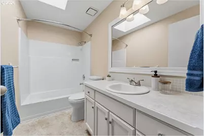 527 NE 25th Ct, Hillsboro, OR 97124 - Photo 29
