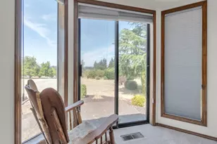 6593 Rippling Brook Dr SE, Salem, OR 97317 - Photo 19