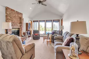 6593 Rippling Brook Dr SE, Salem, OR 97317 - Photo 5