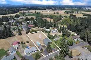 6593 Rippling Brook Dr SE, Salem, OR 97317 - Photo 37