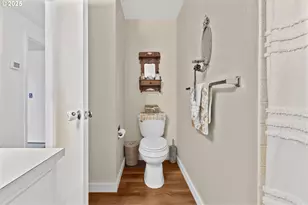 1910 Hawkins Ln, Eugene, OR 97405 - Photo 33