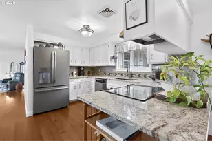 1910 Hawkins Ln, Eugene, OR 97405 - Photo 11