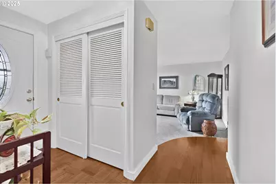 1910 Hawkins Ln, Eugene, OR 97405 - Photo 29