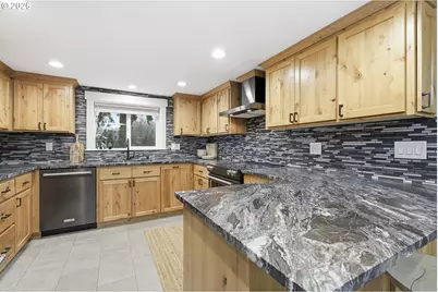 12500 SW Riverview Ln, Wilsonville, OR 97070 - Photo 17