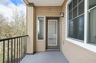 695 NW Falling Waters Ln, Portland, OR 97229 - Photo 21