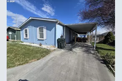 1688 NE 3rd Pl, Hermiston, OR 97838 - Photo 3