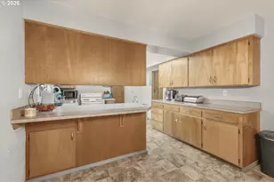 2128 44th Ave, Longview, WA 98632 - Photo 9