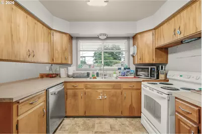 2128 44th Ave, Longview, WA 98632 - Photo 5