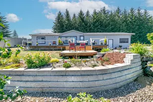 44871 SE Hwy 26, Sandy, OR 97055 - Photo 1