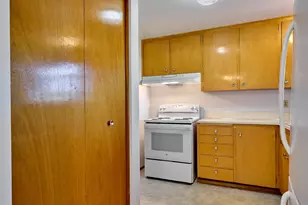 1387 Hampton Way, Woodburn, OR 97071 - Photo 7