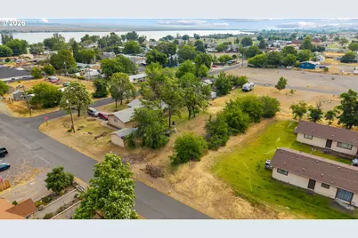000 NE 6th St, Irrigon, OR 97844 - Photo 17