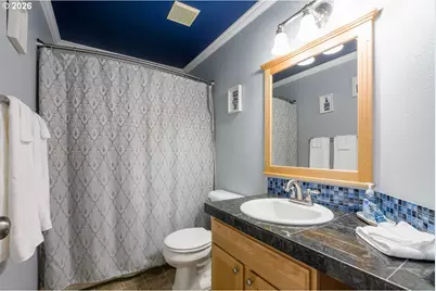 8020 NE 104th Ave, Vancouver, WA 98662 - Photo 25