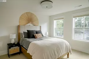 9240 SW 52nd Ave, Portland, OR 97219 - Photo 31
