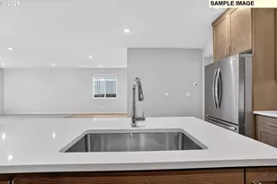 16811 SW Lorikeet Ln, Beaverton, OR 97007 - Photo 7