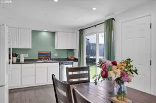 4514 Souza St, Eugene, OR 97402 - Photo 9