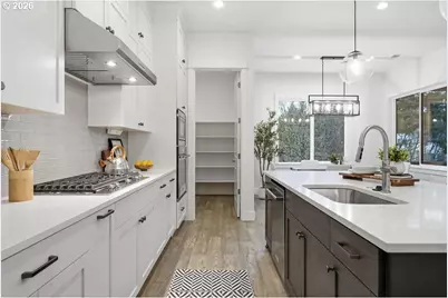 7741 NW Ladybug Pl, Portland, OR 97229 - Photo 17