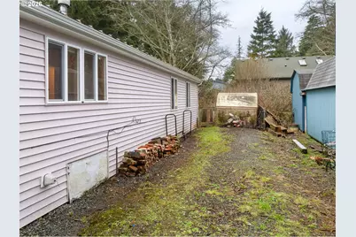 923 S Easy St, Rockaway Beach, OR 97136 - Photo 25