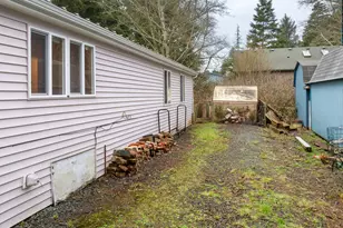 923 S Easy St, Rockaway Beach, OR 97136 - Photo 25