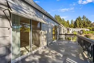 3653 SW 52nd Pl, Portland, OR 97221 - Photo 17