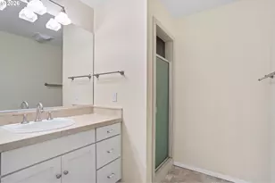 3653 SW 52nd Pl, Portland, OR 97221 - Photo 23