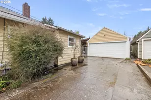 1928 NE 63rd Ave, Portland, OR 97213 - Photo 23