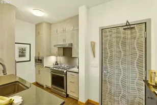 1133 NW 11th Ave, Portland, OR 97209 - Photo 7