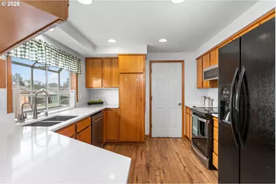 110 NW 95th Cir, Vancouver, WA 98665 - Photo 9