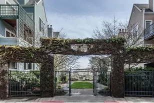 1630 S Harbor Way, Portland, OR 97201 - Photo 15