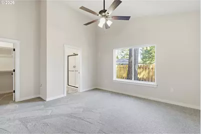 3905 SE 147th Ave, Portland, OR 97236 - Photo 17