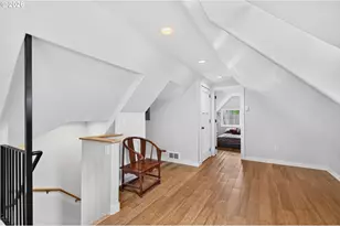 333 Commercial St, Astoria, OR 97103 - Photo 17