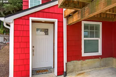 333 Commercial St, Astoria, OR 97103 - Photo 21