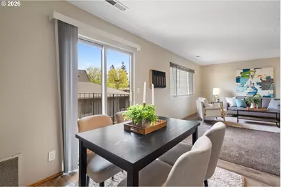 12506 SE Stark St #D, Portland, OR 97233 - Photo 11