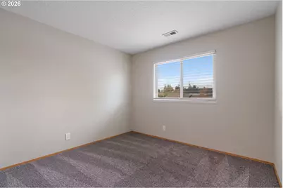 12506 SE Stark St #D, Portland, OR 97233 - Photo 25