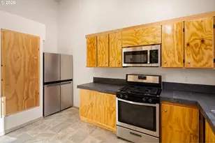 76154 Coho Ln, Oakridge, OR 97463 - Photo 13