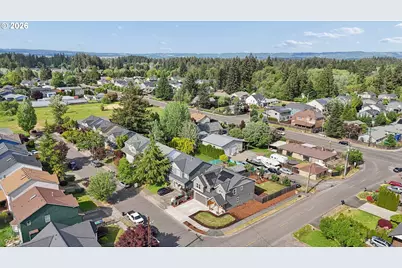896 SE 43rd Ave, Hillsboro, OR 97123 - Photo 33