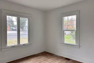 404 N Holmes St, Wallowa, OR 97885 - Photo 19