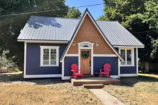 404 N Holmes St, Wallowa, OR 97885 - Photo 19