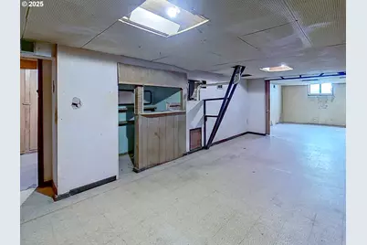 7750 N Decatur St, Portland, OR 97203 - Photo 19