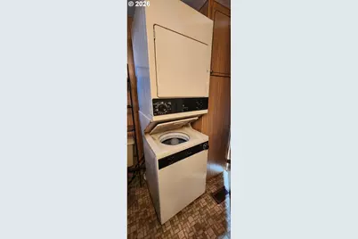 501 Division Ave #11, Eugene, OR 97404 - Photo 7