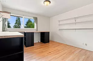 1960 W 25th Ave, Eugene, OR 97405 - Photo 27